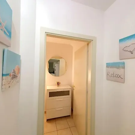 Appartamento A 150mt Dal Mare, *